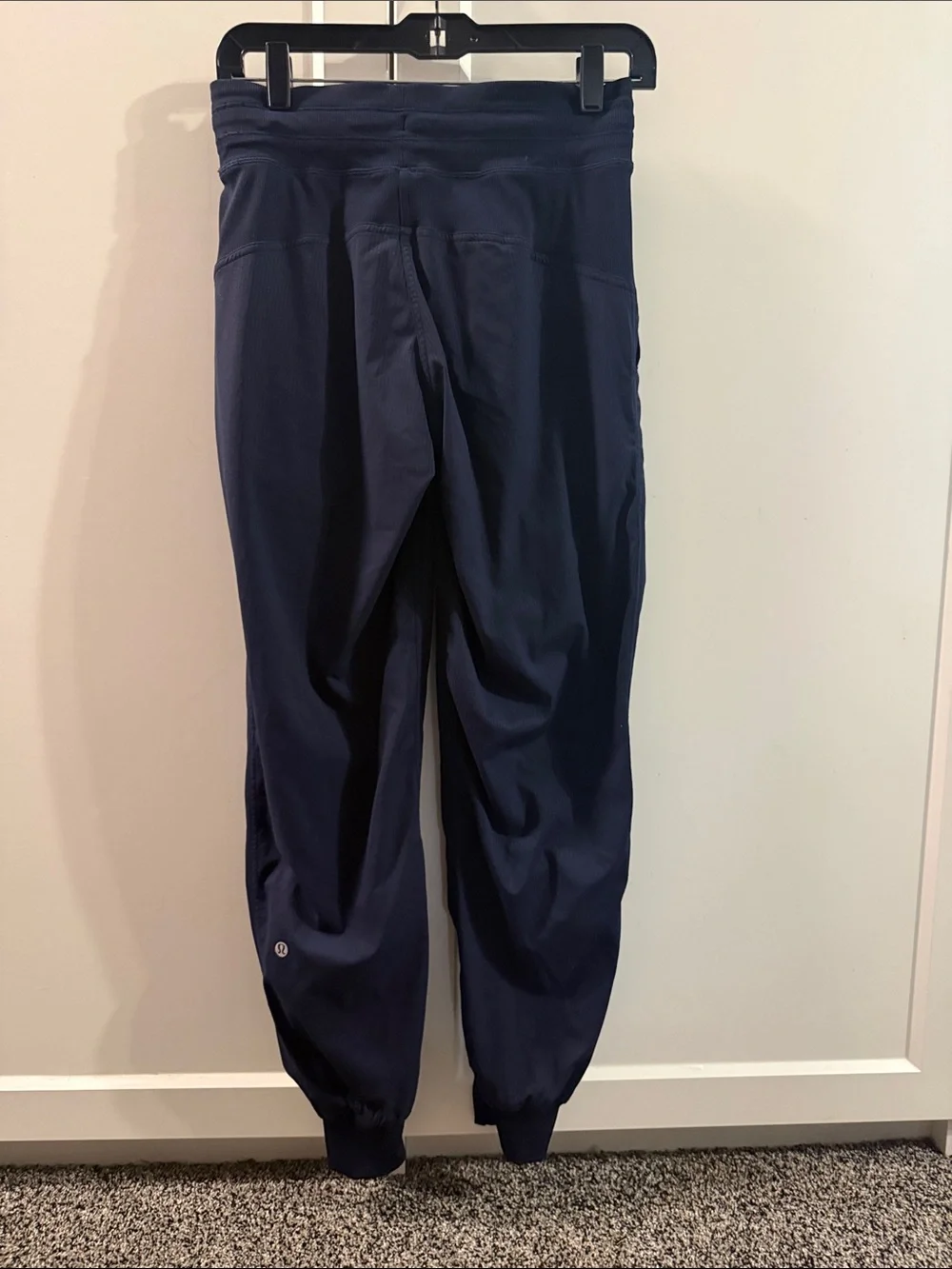 Lululemon Women’s Navy Jogger Pants Drawstring 27” Inseam No Size Tag